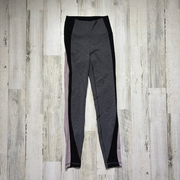 Lululemon Get Going Train Tight Size 2 - Picture 2 of 6